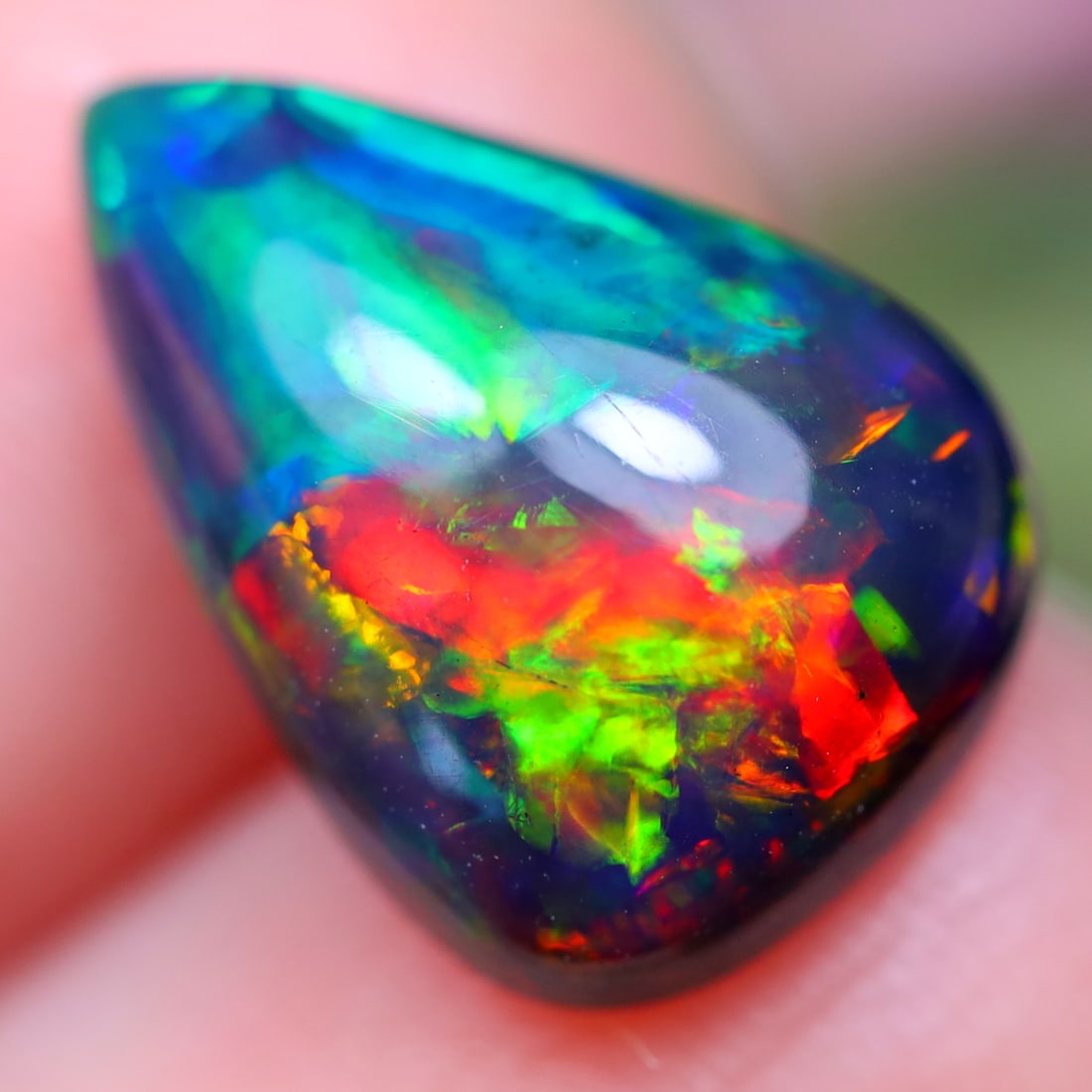 2.60Ct Natural Ethiopian Welo Smoked Opal - Ethiopian Opal Cabochon: Ksmith Jewels Global Welcome to our auction house, today auction brought to you by Ksmith Jewels Global based in Penang, Malaysia specialize in all kinds of opal and color gemstone both in manufacturi