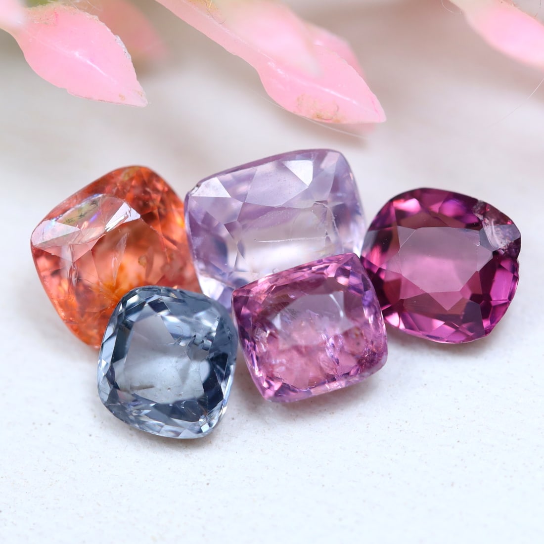 3.39Ct Natural Multi Color Cushion Burmese Spinel in Lot: Ksmith Jewels Global Welcome to our auction house, today auction brought to you by Ksmith Jewels Global based in Penang, Malaysia specialize in all kinds of opal and color gemstone both in manufacturi