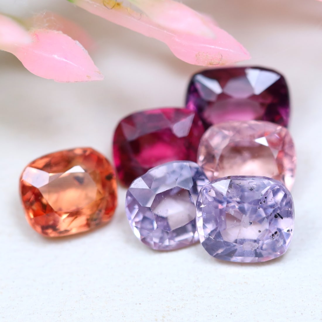 3.28Ct Natural Multi Color Cushion Burmese Spinel in Lot: Ksmith Jewels Global Welcome to our auction house, today auction brought to you by Ksmith Jewels Global based in Penang, Malaysia specialize in all kinds of opal and color gemstone both in manufacturi