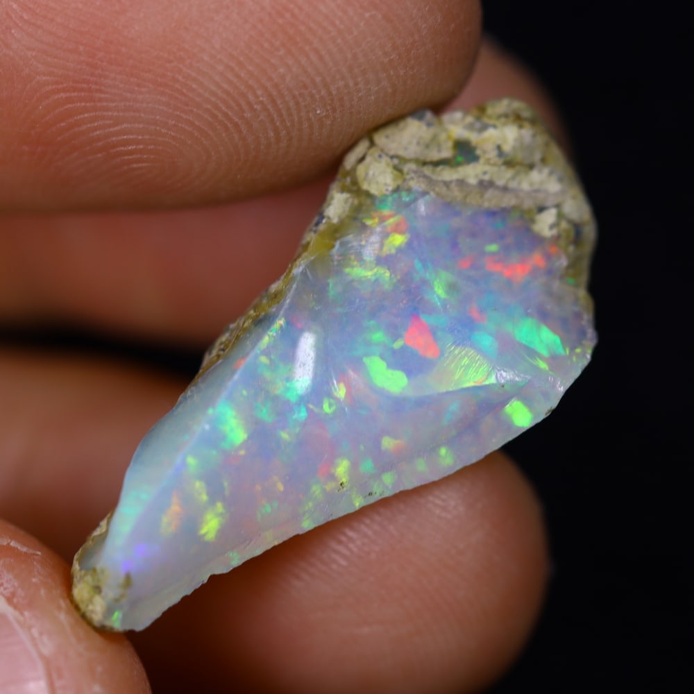 11.1Ct Rough Opal Specimen - Ethiopian Opal - Mineral Rough: Ksmith Jewels Global Welcome to our auction house, today auction brought to you by Ksmith Jewels Global based in Penang, Malaysia specialize in all kinds of opal and color gemstone both in manufacturi