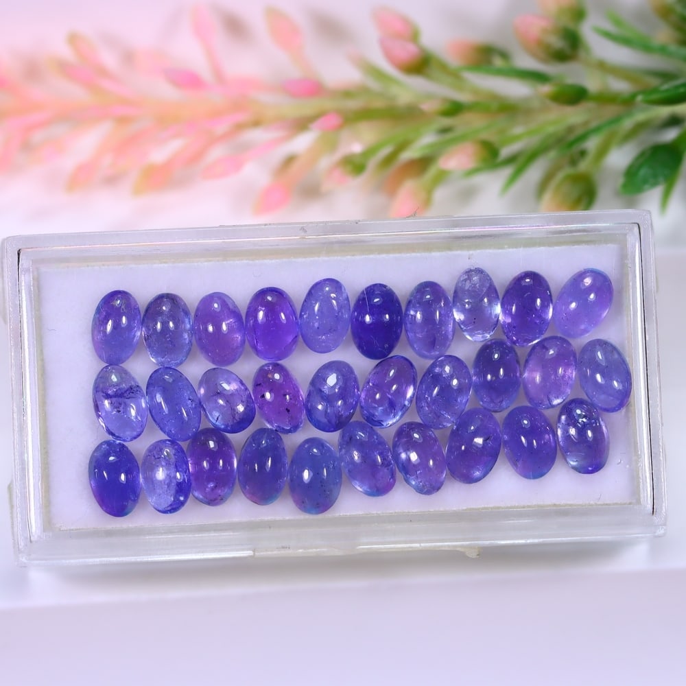 17.35Ct Tanzanite Set - Oval Cabochon: Ksmith Jewels Global Welcome to our auction house, today auction brought to you by Ksmith Jewels Global based in Penang, Malaysia specialize in all kinds of opal and color gemstone both in manufacturi