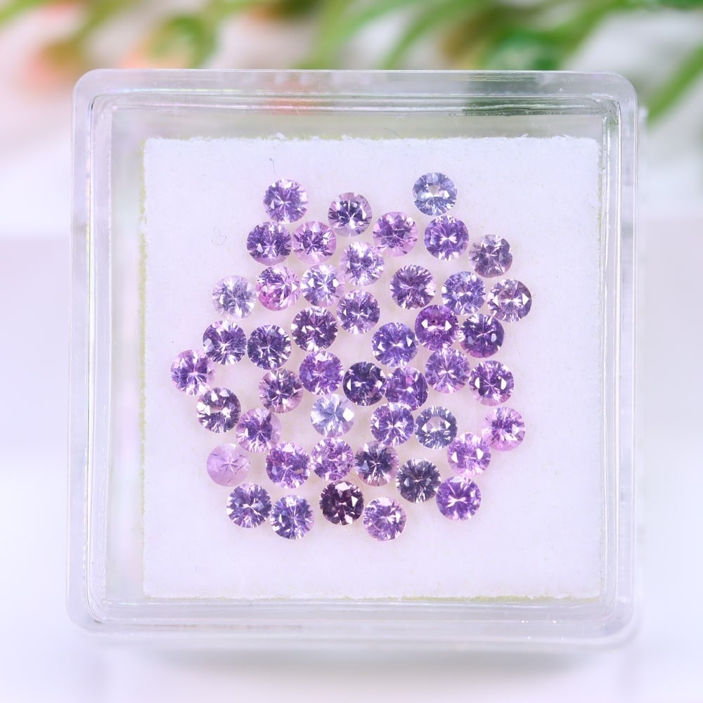 2.22Ct Fancy Pink Sapphire Set - 2.2mm Round Diamond Cut (1 of 2)