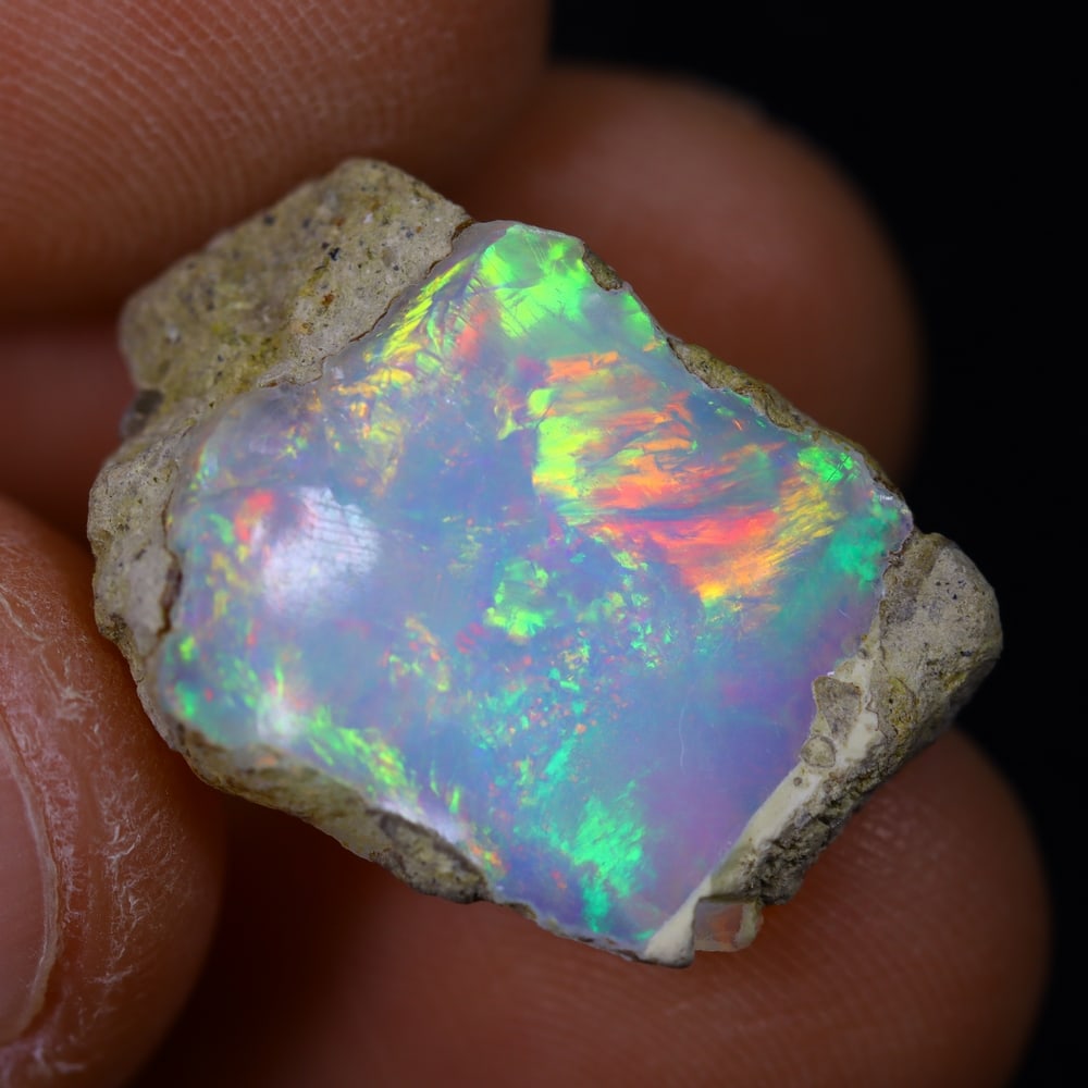 9.2Ct Rough Opal Specimen - Ethiopian Opal - Mineral Rough: Ksmith Jewels Global Welcome to our auction house, today auction brought to you by Ksmith Jewels Global based in Penang, Malaysia specialize in all kinds of opal and color gemstone both in manufacturi