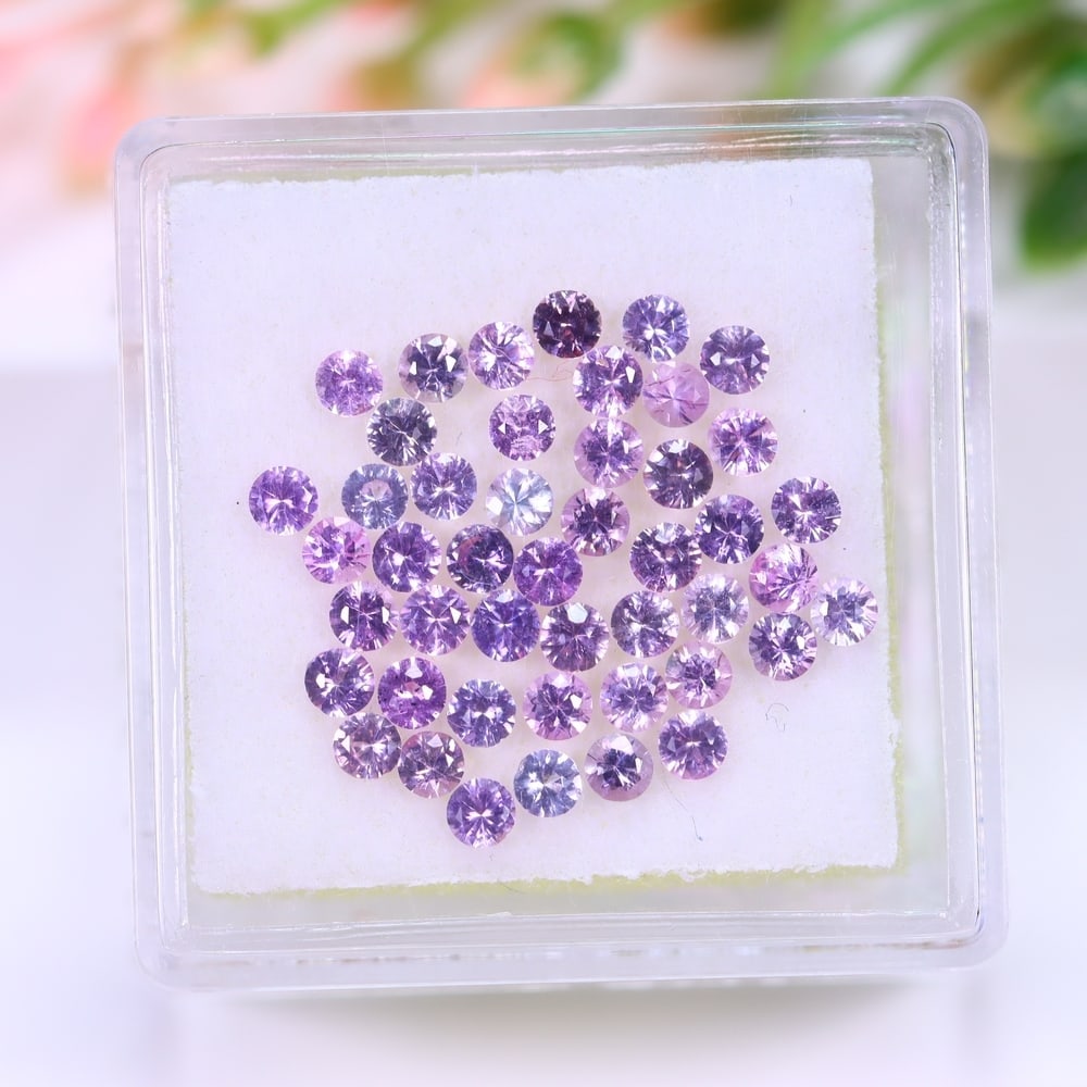 2.17Ct Fancy Pink Sapphire Set - 2.2mm Round Diamond Cut: Ksmith Jewels Global Welcome to our auction house, today auction brought to you by Ksmith Jewels Global based in Penang, Malaysia specialize in all kinds of opal and color gemstone both in manufacturi