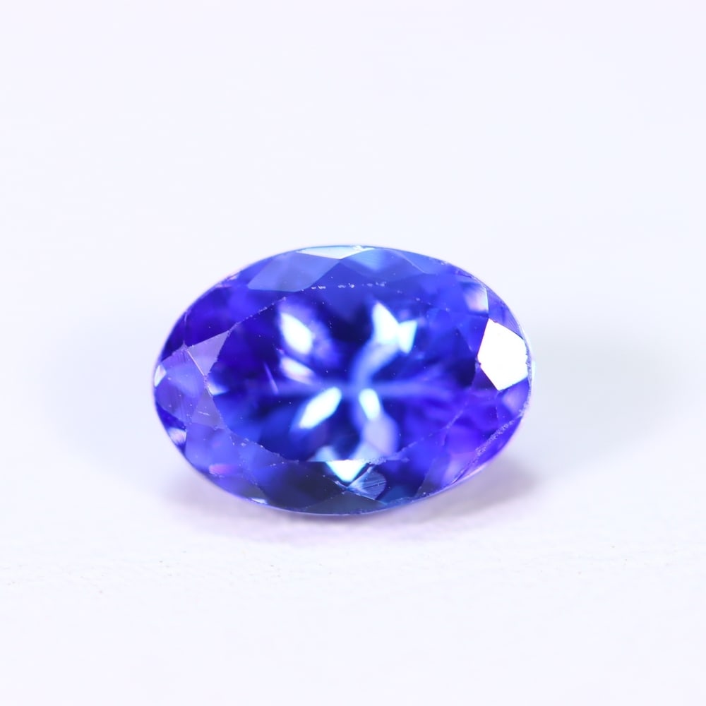 1.93Ct Tanzanite Faceted - Oval Polished: Ksmith Jewels Global Welcome to our auction house, today auction brought to you by Ksmith Jewels Global based in Penang, Malaysia specialize in all kinds of opal and color gemstone both in manufacturi