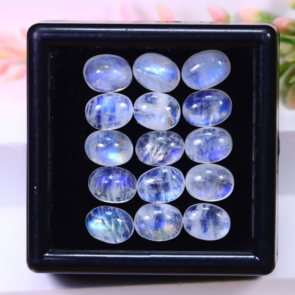 21.34Ct Moonstone Cabochon Set - Polished Cabochon - Oval Cabochon: Ksmith Jewels Global Welcome to our auction house, today auction brought to you by Ksmith Jewels Global based in Penang, Malaysia specialize in all kinds of opal and color gemstone both in manufacturi