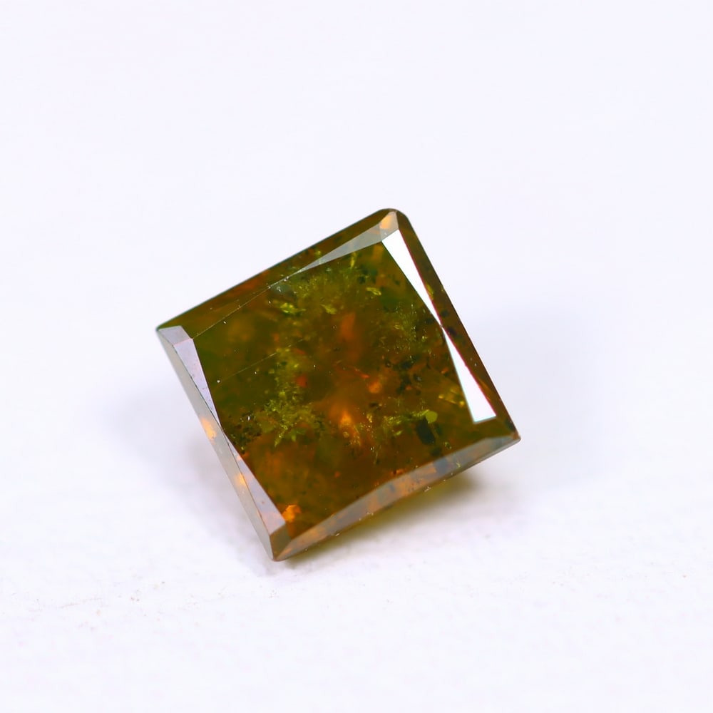 0.46ct Champagne Red Princess Cut Diamond 4.3x4.1mm - Natural Diamond, Loose Diamond: Ksmith Jewels Global Welcome to our auction house, today auction brought to you by Ksmith Jewels Global based in Penang, Malaysia specialize in all kinds of opal, diamond and color gemstone both in ma