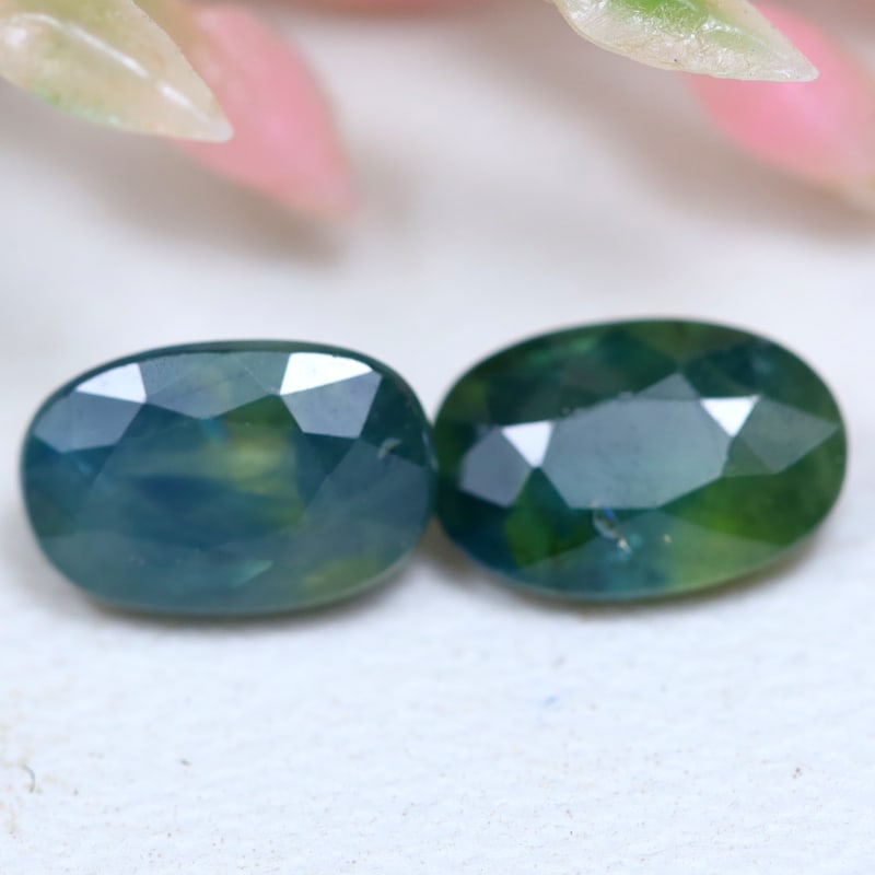 Greenish Blue Sapphire 1.37Ct Oval Cut Natural Thailand Greenish Blue Sapphire: Ksmith Jewels Global Welcome to our auction house, today auction brought to you by Ksmith Jewels Global based in Penang, Malaysia specialize in all kinds of opal and color gemstone both in manufacturi