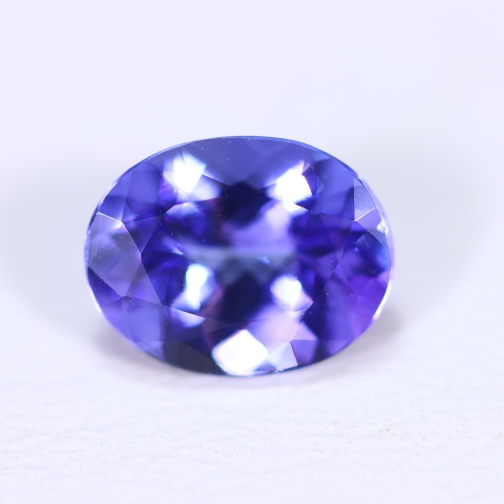 1.88Ct Tanzanite Faceted - Oval Polished: Ksmith Jewels Global Welcome to our auction house, today auction brought to you by Ksmith Jewels Global based in Penang, Malaysia specialize in all kinds of opal and color gemstone both in manufacturi