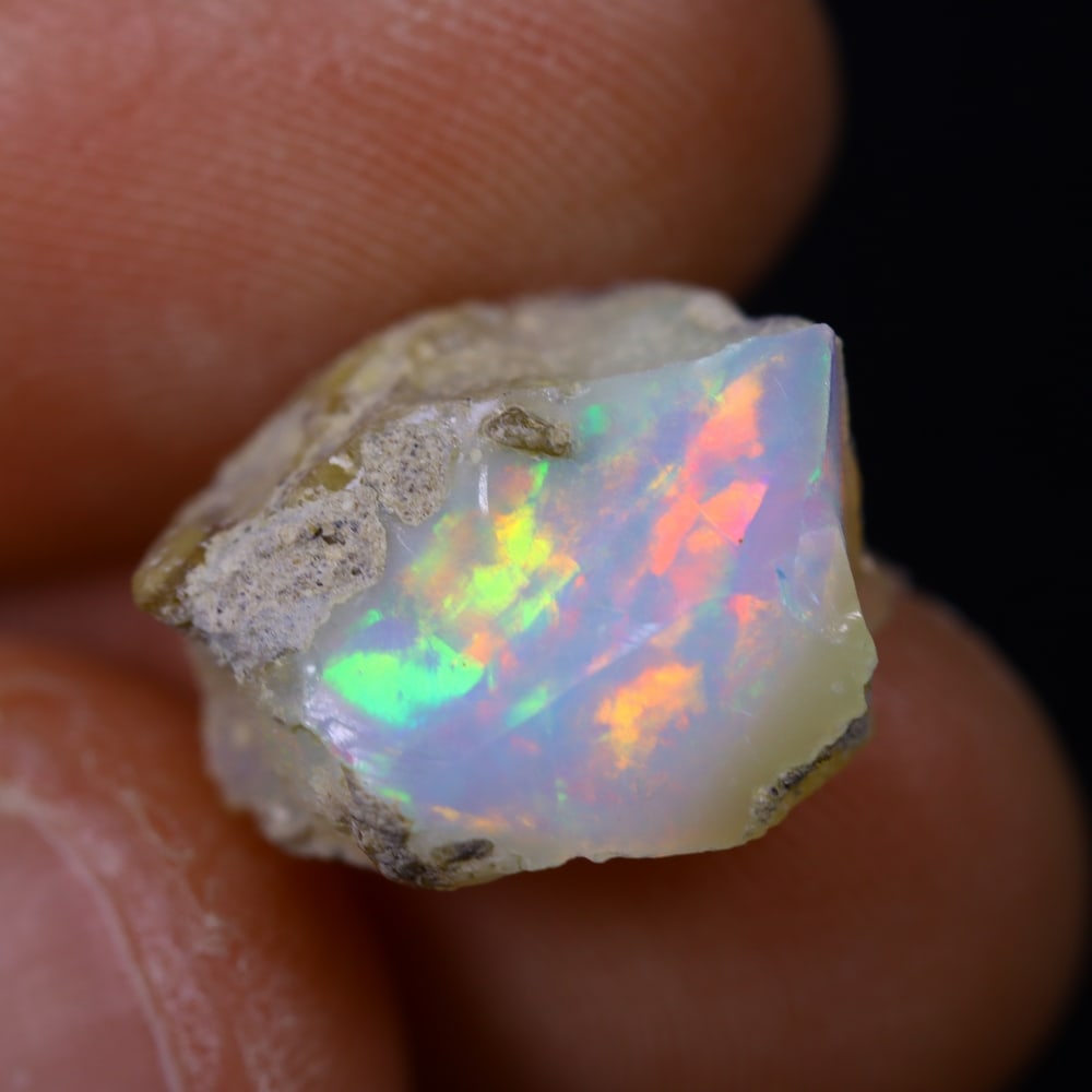 6.2Ct Rough Opal Specimen - Ethiopian Opal - Mineral Rough: Ksmith Jewels Global Welcome to our auction house, today auction brought to you by Ksmith Jewels Global based in Penang, Malaysia specialize in all kinds of opal and color gemstone both in manufacturi
