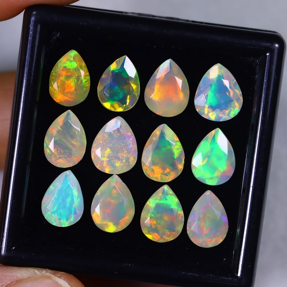 11.59Ct Welo Opal Lot - Ethiopian Opal - Pear Faceted: Ksmith Jewels Global Welcome to our auction house, today auction brought to you by Ksmith Jewels Global based in Penang, Malaysia specialize in all kinds of opal and color gemstone both in manufacturi