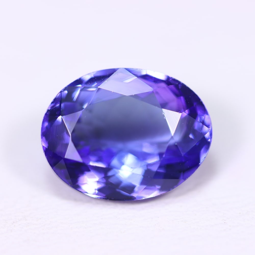 4.27Ct Tanzanite Faceted - Oval Polished: Ksmith Jewels Global Welcome to our auction house, today auction brought to you by Ksmith Jewels Global based in Penang, Malaysia specialize in all kinds of opal and color gemstone both in manufacturi