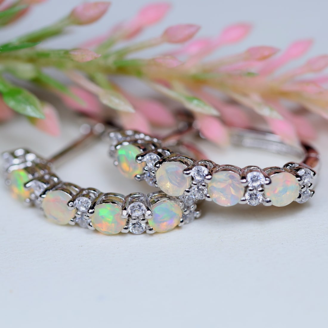 Total Weight of 17.12Ct Natural Multicolor Opal & Zircon Earring 925 Silver (1 of 2)