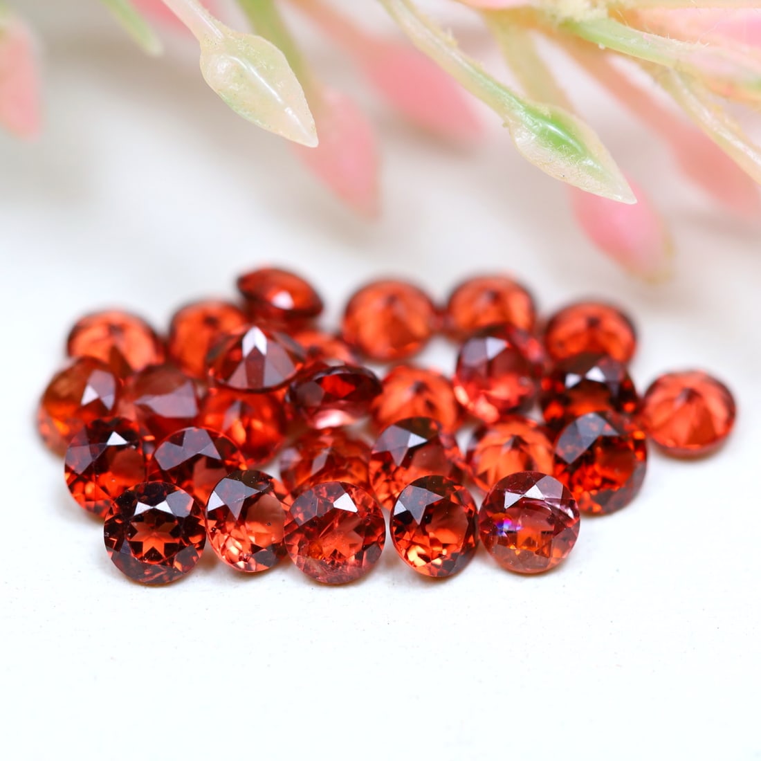 2.3MM 2.89Ct Natural Unheated Red Garnet Lot - Ceylon Gemstone - Round Faceted: Ksmith Jewels Global Welcome to our auction house, today auction brought to you by Ksmith Jewels Global based in Penang, Malaysia specialize in all kinds of opal and color gemstone both in manufacturi