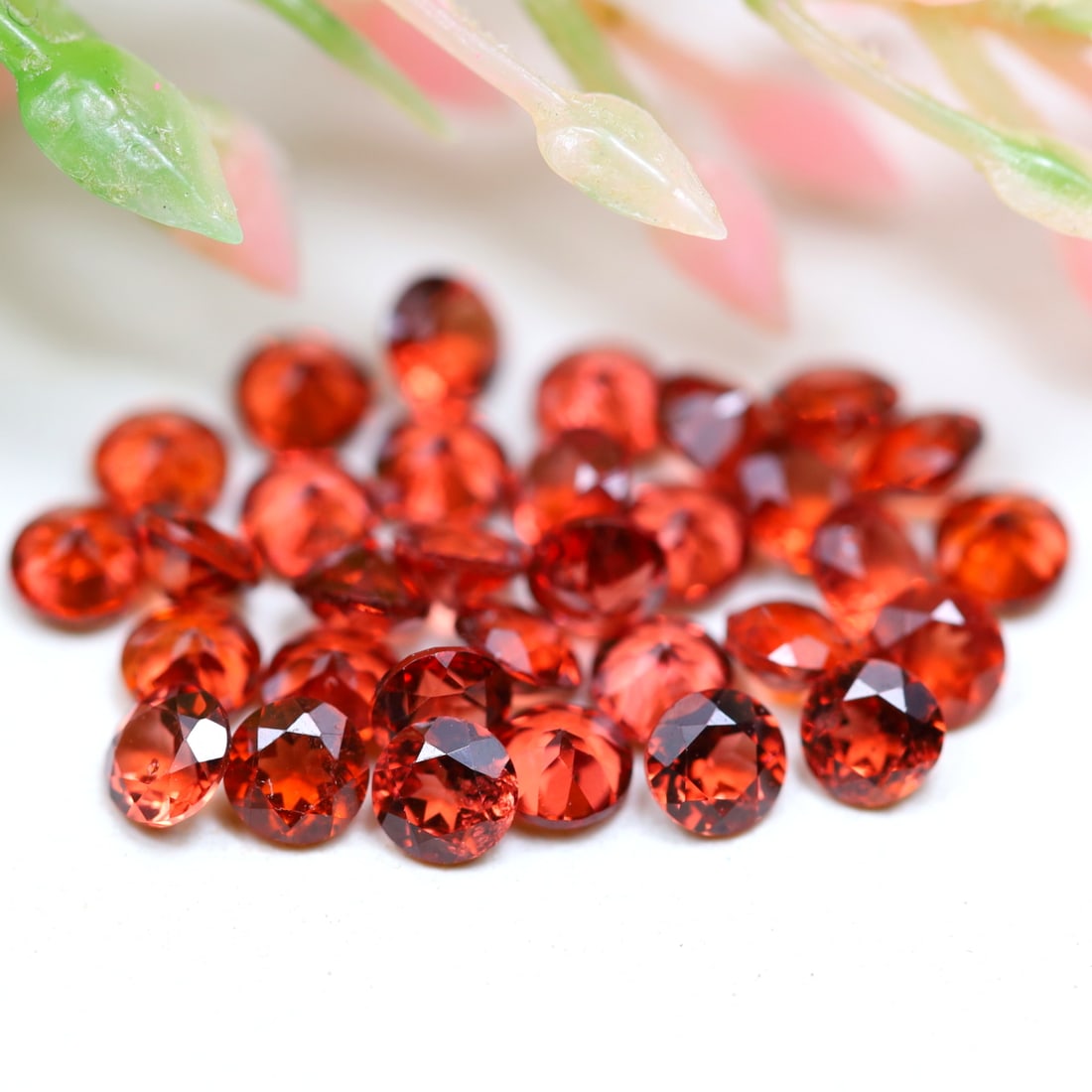 2.3MM 3.44Ct Natural Unheated Red Garnet Lot - Ceylon Gemstone - Round Faceted: Ksmith Jewels Global Welcome to our auction house, today auction brought to you by Ksmith Jewels Global based in Penang, Malaysia specialize in all kinds of opal and color gemstone both in manufacturi