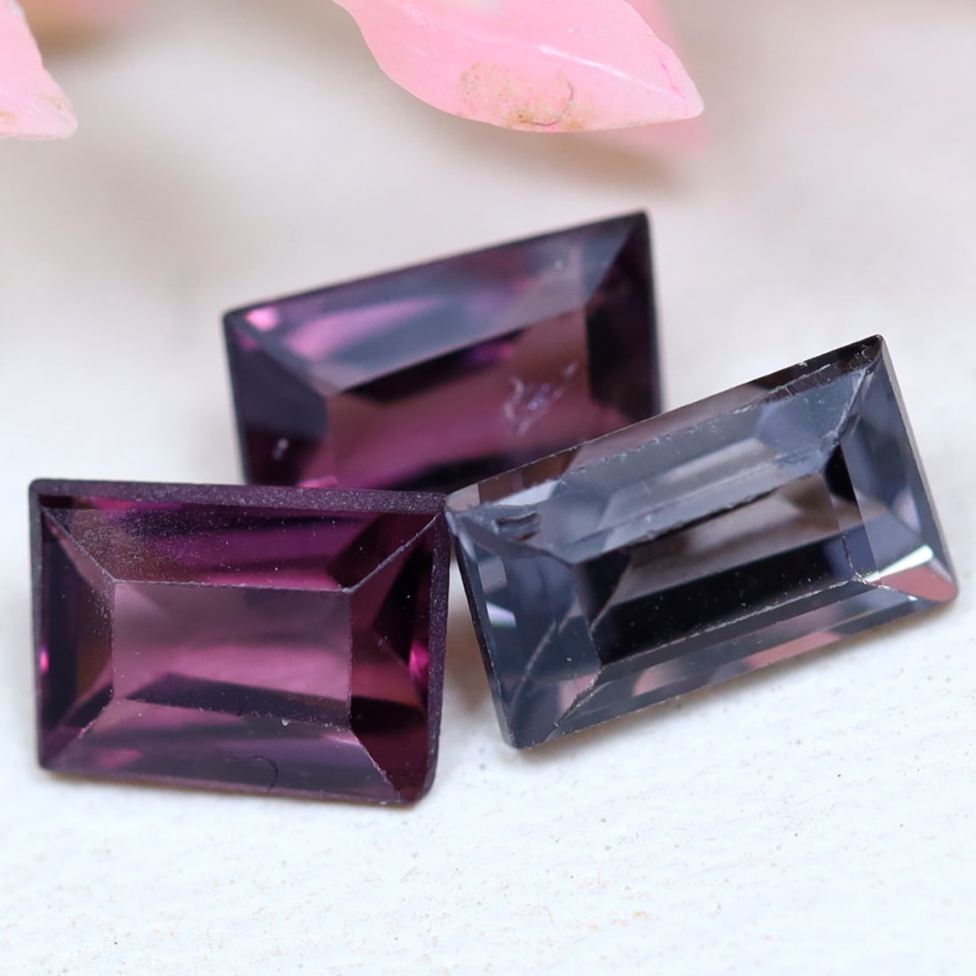 1.46Ct Natural 3PCS.AAA++COLOR SPINEL MOGOK NATURAL GEMSTONE FANCY CUT: Ksmith Jewels Global Welcome to our auction house, today auction brought to you by Ksmith Jewels Global based in Penang, Malaysia specialize in all kinds of opal and color gemstone both in manufacturi