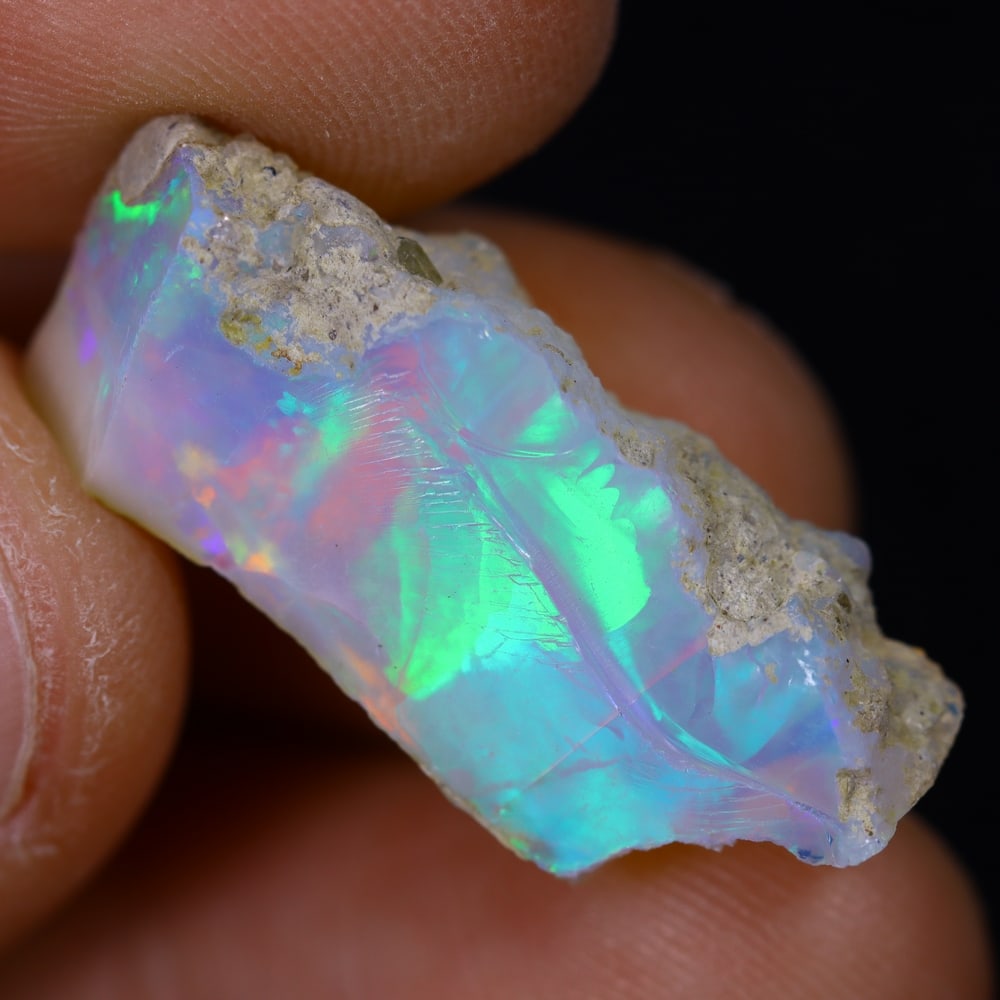 11.1Ct Rough Opal Specimen - Ethiopian Opal - Mineral Rough: Ksmith Jewels Global Welcome to our auction house, today auction brought to you by Ksmith Jewels Global based in Penang, Malaysia specialize in all kinds of opal and color gemstone both in manufacturi