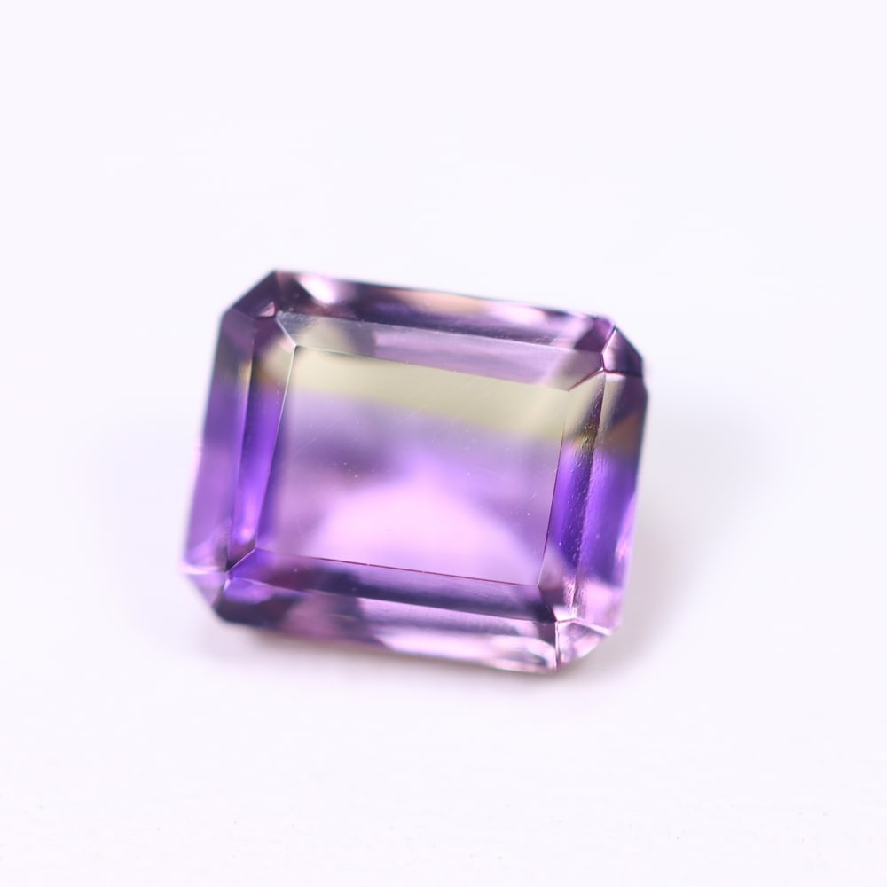 1.87Ct Ametrine Faceted - Polished Rectangle: Ksmith Jewels Global Welcome to our auction house, today auction brought to you by Ksmith Jewels Global based in Penang, Malaysia specialize in all kinds of opal and color gemstone both in manufacturi