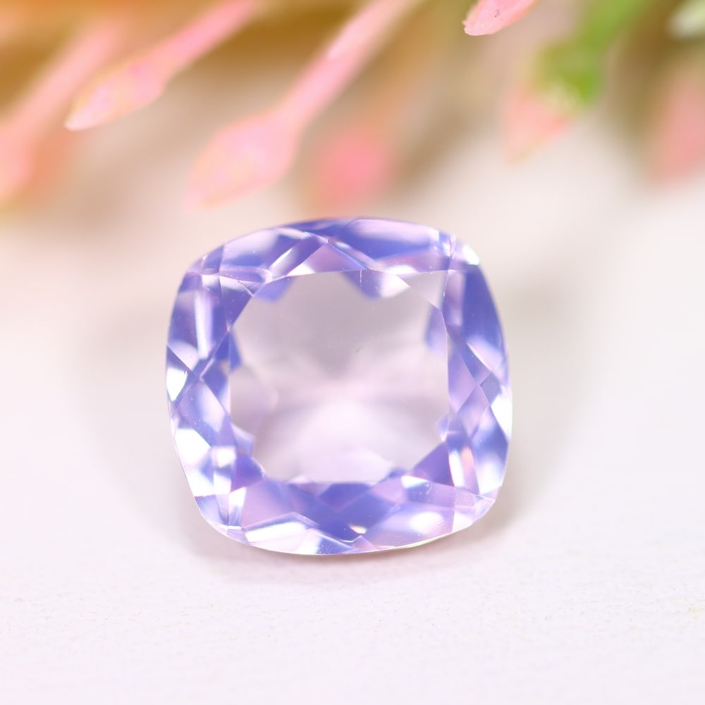 4.06Ct Lavender Amethyst - Polished Faceted: Ksmith Jewels Global Welcome to our auction house, today auction brought to you by Ksmith Jewels Global based in Penang, Malaysia specialize in all kinds of opal and color gemstone both in manufacturi