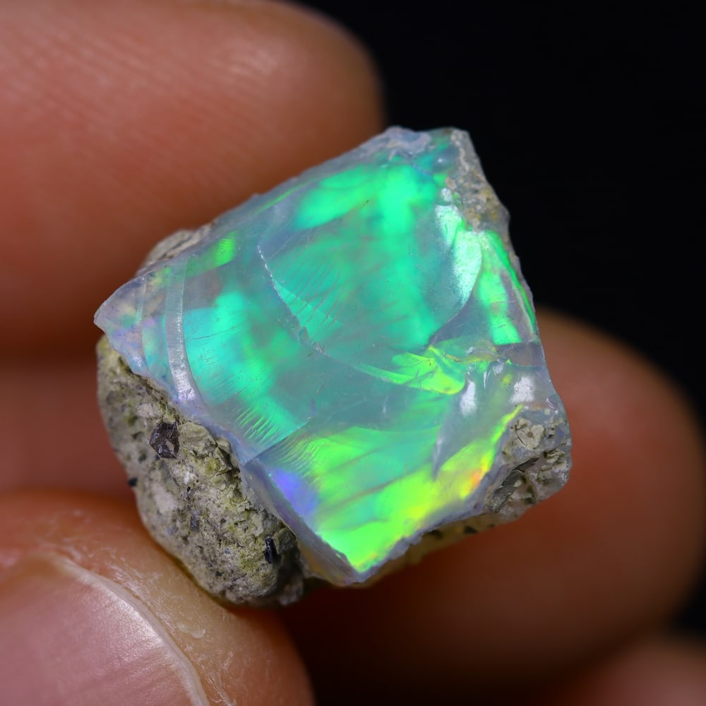 10.3Ct Rough Opal Specimen - Ethiopian Opal - Mineral Rough: Ksmith Jewels Global Welcome to our auction house, today auction brought to you by Ksmith Jewels Global based in Penang, Malaysia specialize in all kinds of opal and color gemstone both in manufacturi