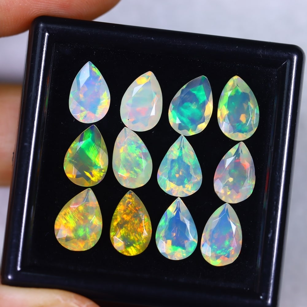 9.89Ct Welo Opal Lot - Ethiopian Opal - Pear Faceted: Ksmith Jewels Global Welcome to our auction house, today auction brought to you by Ksmith Jewels Global based in Penang, Malaysia specialize in all kinds of opal and color gemstone both in manufacturi