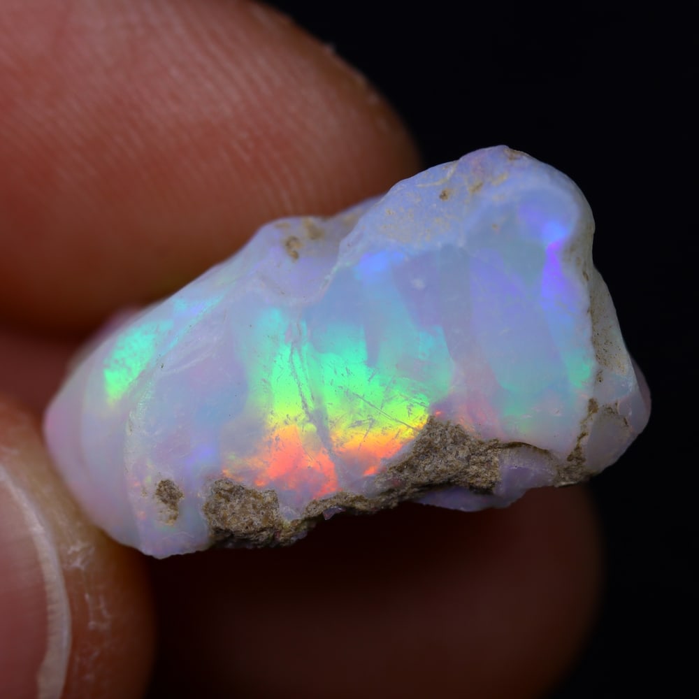 7.4Ct Rough Opal Specimen - Ethiopian Opal - Mineral Rough: Ksmith Jewels Global Welcome to our auction house, today auction brought to you by Ksmith Jewels Global based in Penang, Malaysia specialize in all kinds of opal and color gemstone both in manufacturi