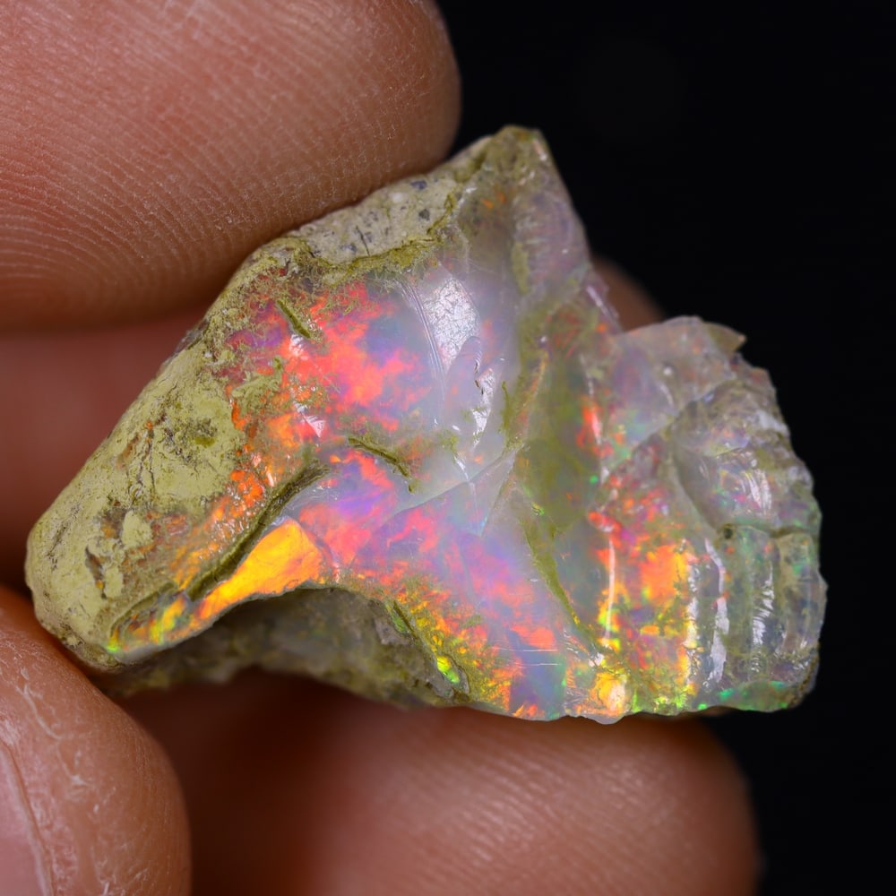 10.3Ct Rough Opal Specimen - Ethiopian Opal - Mineral Rough: Ksmith Jewels Global Welcome to our auction house, today auction brought to you by Ksmith Jewels Global based in Penang, Malaysia specialize in all kinds of opal and color gemstone both in manufacturi