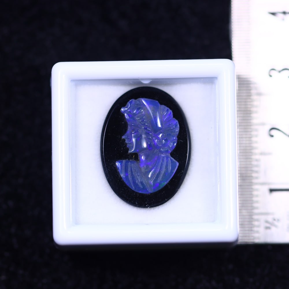 Natural Lightning Ridge Opal Carving on Black Onyx: Ksmith Jewels Global Welcome to our auction house, today auction brought to you by Ksmith Jewels Global based in Penang, Malaysia specialize in all kinds of opal and color gemstone both in manufacturi