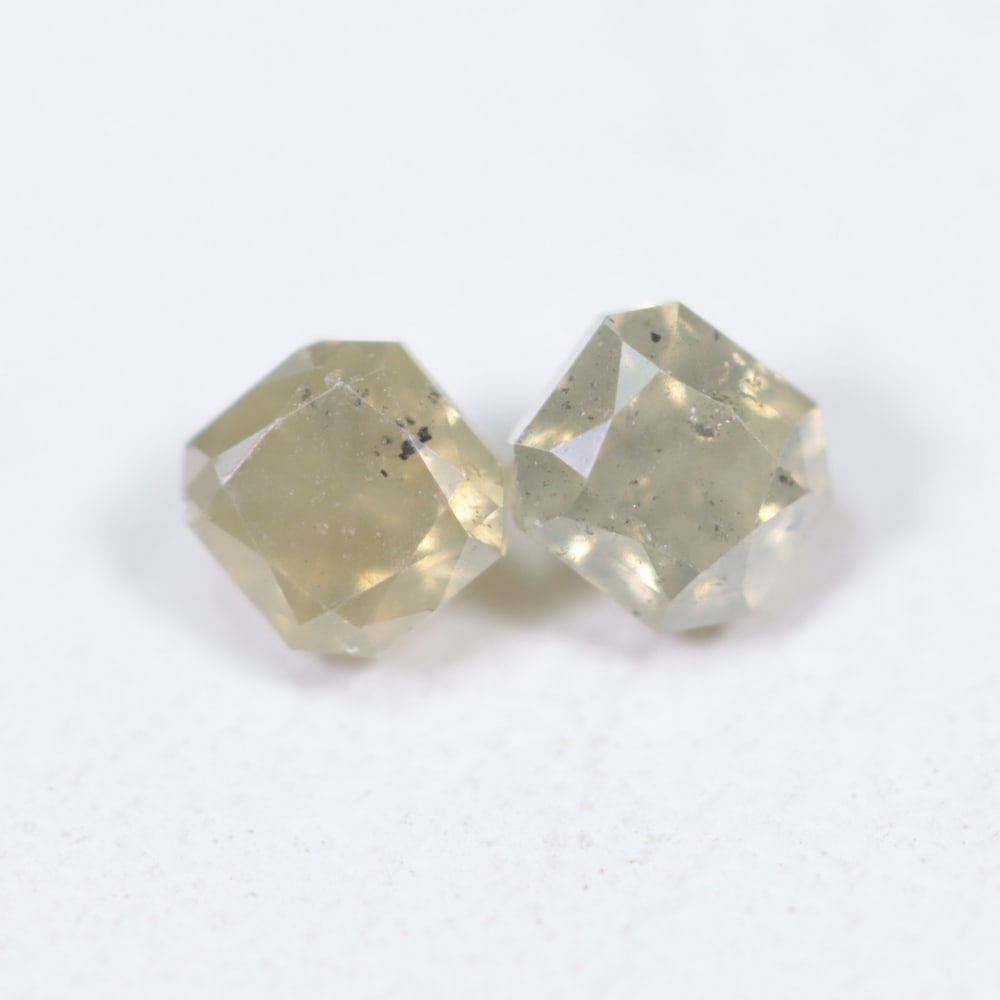 0.37Ct Fancy Diamond Pair - Polished Faceted: Ksmith Jewels Global Welcome to our auction house, today auction brought to you by Ksmith Jewels Global based in Penang, Malaysia specialize in all kinds of opal and color gemstone both in manufacturi