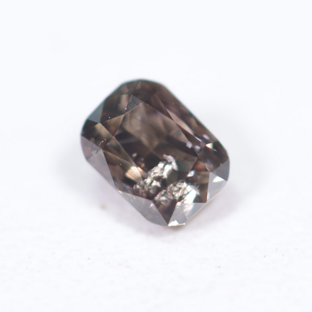 0.33Ct Champagne Diamond - Polished Faceted: Ksmith Jewels Global Welcome to our auction house, today auction brought to you by Ksmith Jewels Global based in Penang, Malaysia specialize in all kinds of opal and color gemstone both in manufacturi