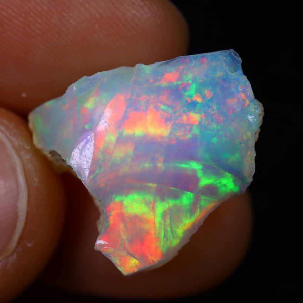 7.0Ct Rough Opal Specimen - Ethiopian Opal - Mineral Rough: Ksmith Jewels Global Welcome to our auction house, today auction brought to you by Ksmith Jewels Global based in Penang, Malaysia specialize in all kinds of opal and color gemstone both in manufacturi
