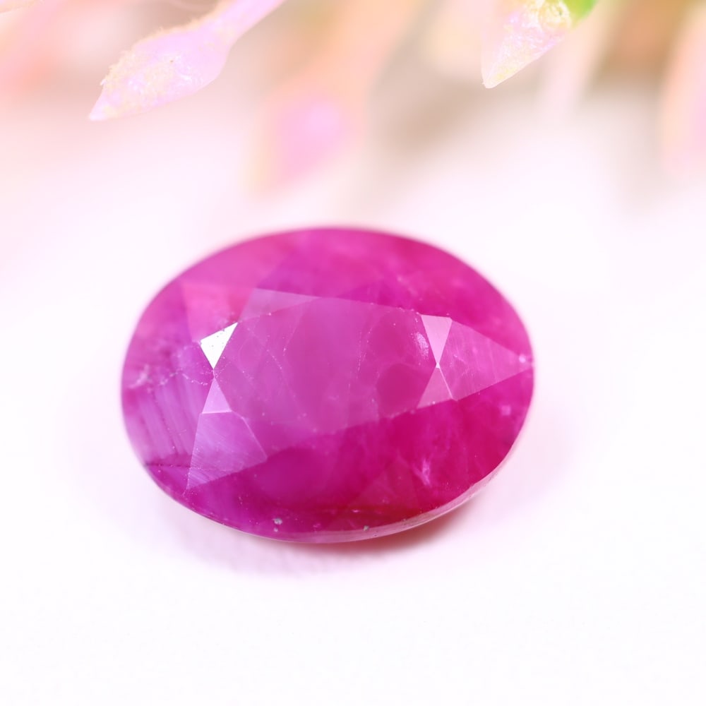 4.18Ct Red Ruby - Polished Faceted - Oval Faceted: Ksmith Jewels Global Welcome to our auction house, today auction brought to you by Ksmith Jewels Global based in Penang, Malaysia specialize in all kinds of opal and color gemstone both in manufacturi