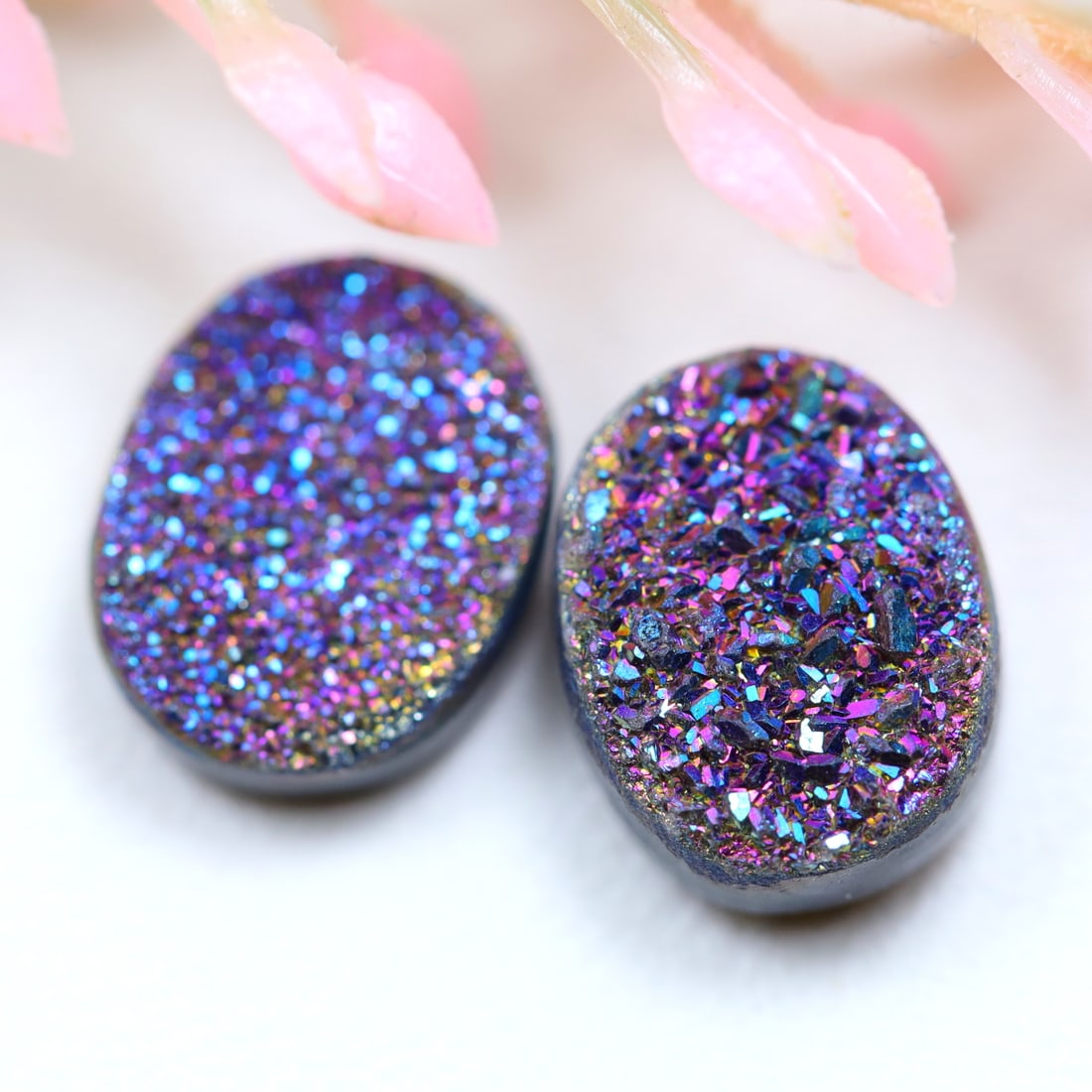 5.44Cts Natural Titanium Druzy Cabochon Gemstone Pair: Ksmith Jewels Global Welcome to our auction house, today auction brought to you by Ksmith Jewels Global based in Penang, Malaysia specialize in all kinds of opal and color gemstone both in manufacturi