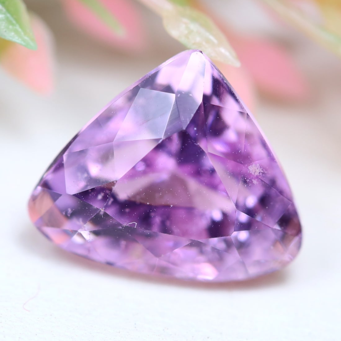 VVS Kunzite 6.27Ct Natural Brazil Pink Kunzite - Trilliant Cut Gemstone: Ksmith Jewels Global Welcome to our auction house, today auction brought to you by Ksmith Jewels Global based in Penang, Malaysia specialize in all kinds of opal and color gemstone both in manufacturi
