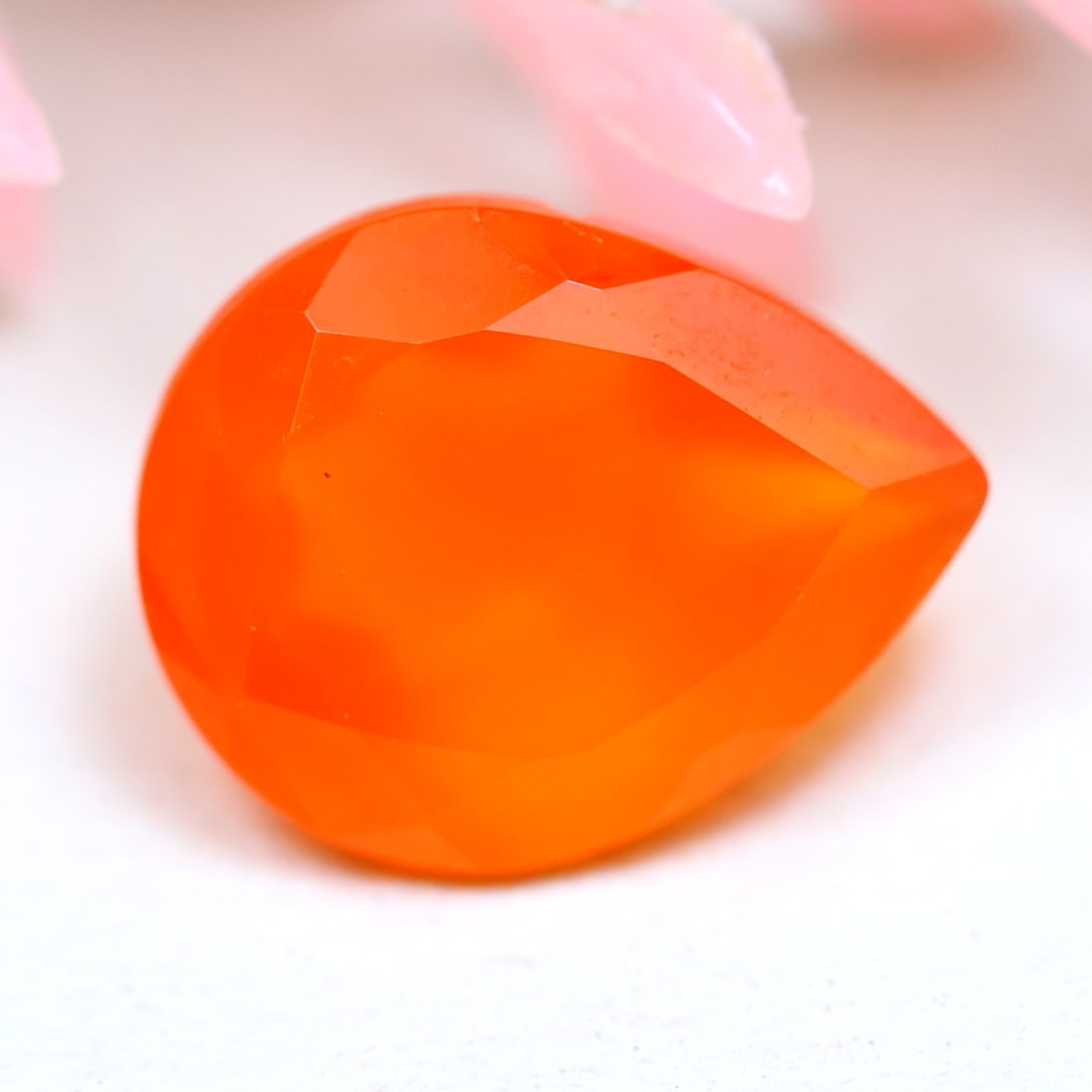 1.68Ct Natural Untreated Orange Carnelian Faceted Cut Sri Lanka: Ksmith Jewels Global Welcome to our auction house, today auction brought to you by Ksmith Jewels Global based in Penang, Malaysia specialize in all kinds of opal and color gemstone both in manufacturi