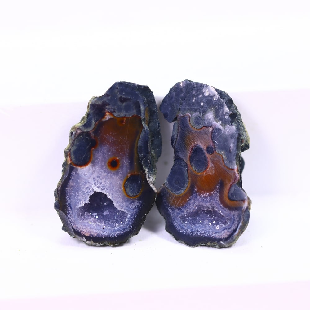 3.59g Mexican Geode Druzy - Mineral Rough: Ksmith Jewels Global Welcome to our auction house, today auction brought to you by Ksmith Jewels Global based in Penang, Malaysia specialize in all kinds of opal and color gemstone both in manufacturi