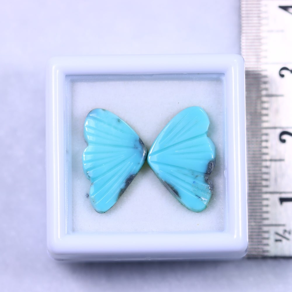 A Pair of Natural Turquoise Butterfly Carving: Ksmith Jewels Global Welcome to our auction house, today auction brought to you by Ksmith Jewels Global based in Penang, Malaysia specialize in all kinds of opal and color gemstone both in manufacturi