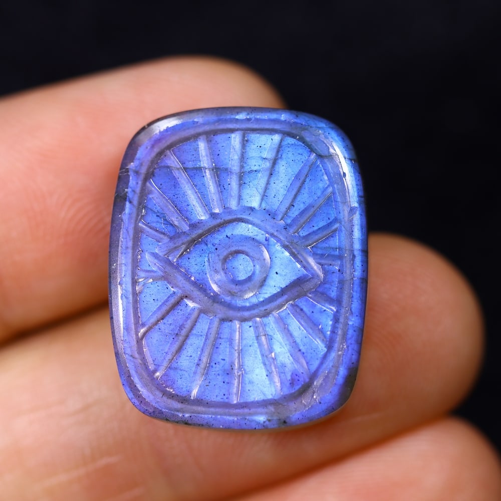 21.60cts Labradorite Evil Eye - Carving (1 of 5)