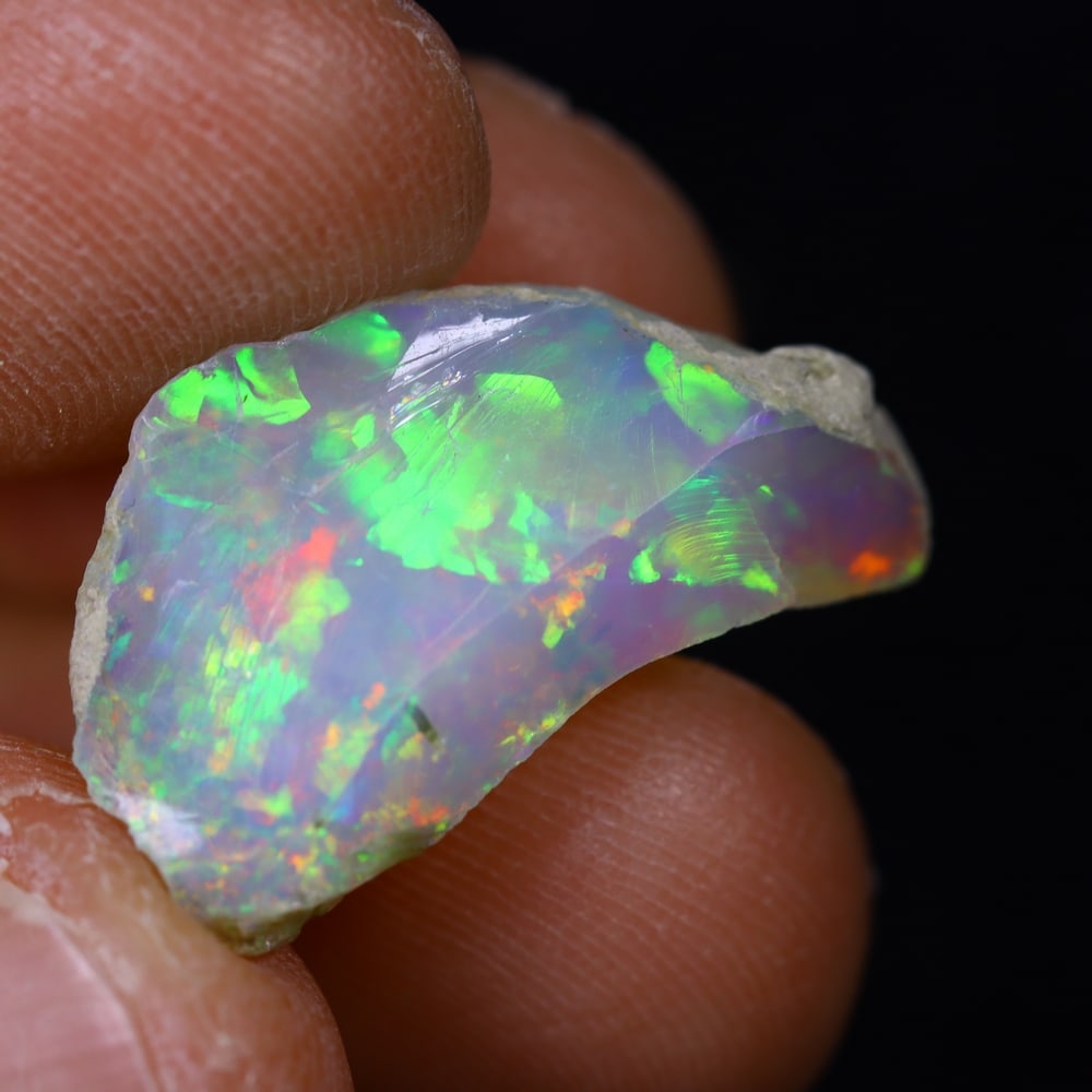 8.2Ct Rough Opal Specimen - Ethiopian Opal - Mineral Rough: Ksmith Jewels Global Welcome to our auction house, today auction brought to you by Ksmith Jewels Global based in Penang, Malaysia specialize in all kinds of opal and color gemstone both in manufacturi