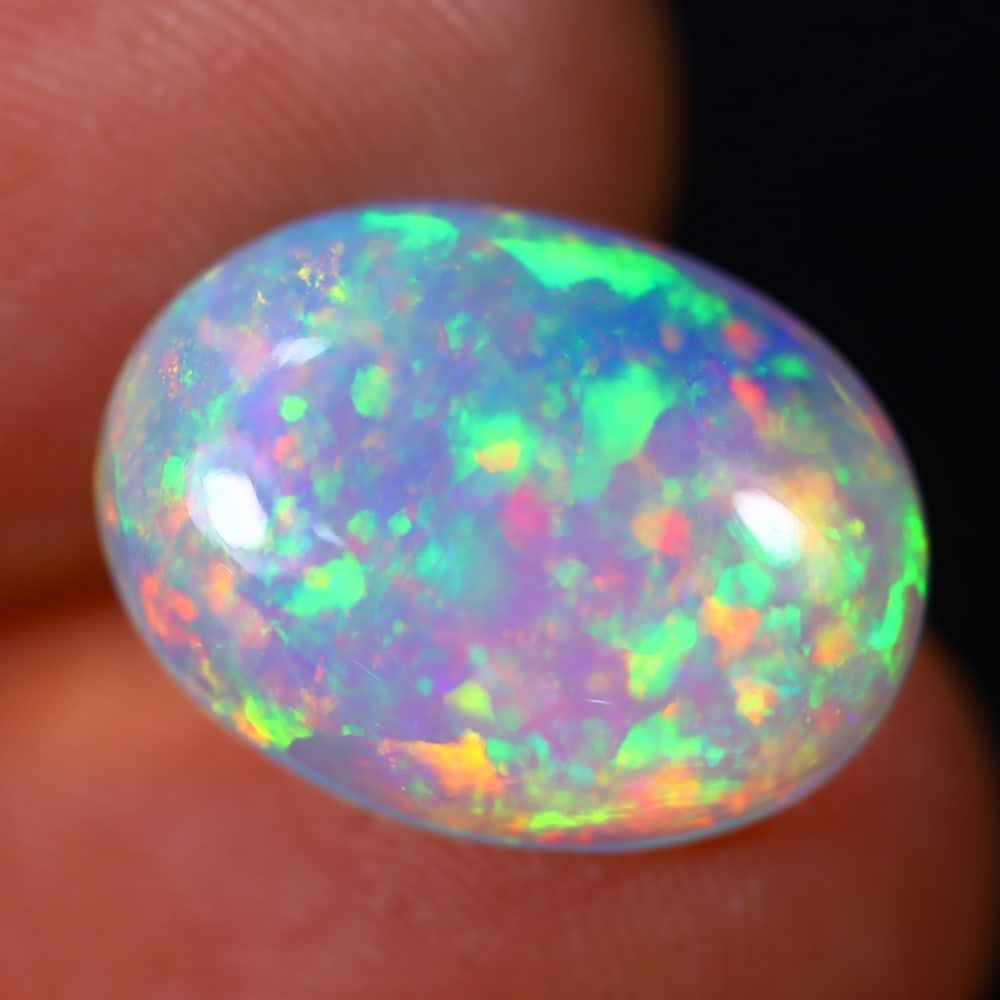 4.38Ct Welo Opal Polished - Ethiopian Opal - Oval Cabochon: Ksmith Jewels Global Welcome to our auction house, today auction brought to you by Ksmith Jewels Global based in Penang, Malaysia specialize in all kinds of opal and color gemstone both in manufacturi