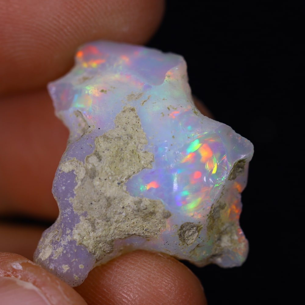 15.7Ct Rough Opal Specimen - Ethiopian Opal - Mineral Rough: Ksmith Jewels Global Welcome to our auction house, today auction brought to you by Ksmith Jewels Global based in Penang, Malaysia specialize in all kinds of opal and color gemstone both in manufacturi