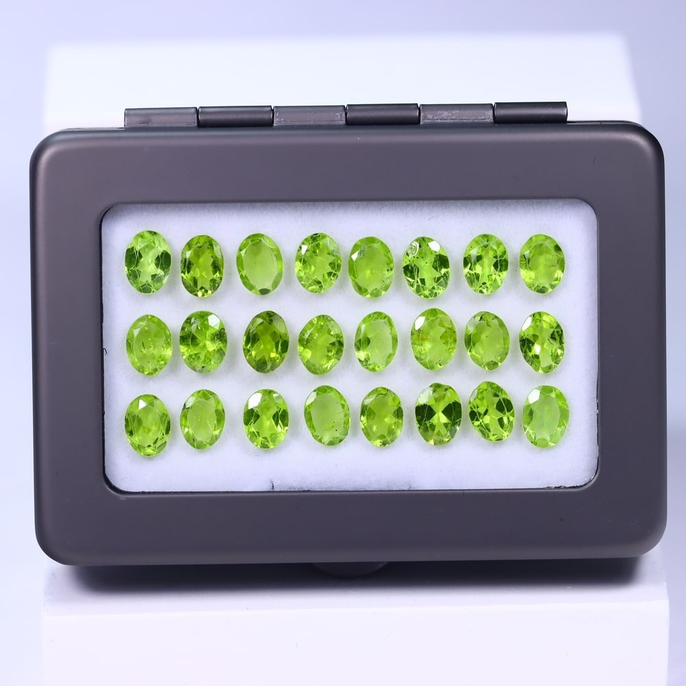 23.75Ct Peridot Lot - Polished Faceted - Oval Faceted: Ksmith Jewels Global Welcome to our auction house, today auction brought to you by Ksmith Jewels Global based in Penang, Malaysia specialize in all kinds of opal and color gemstone both in manufacturi