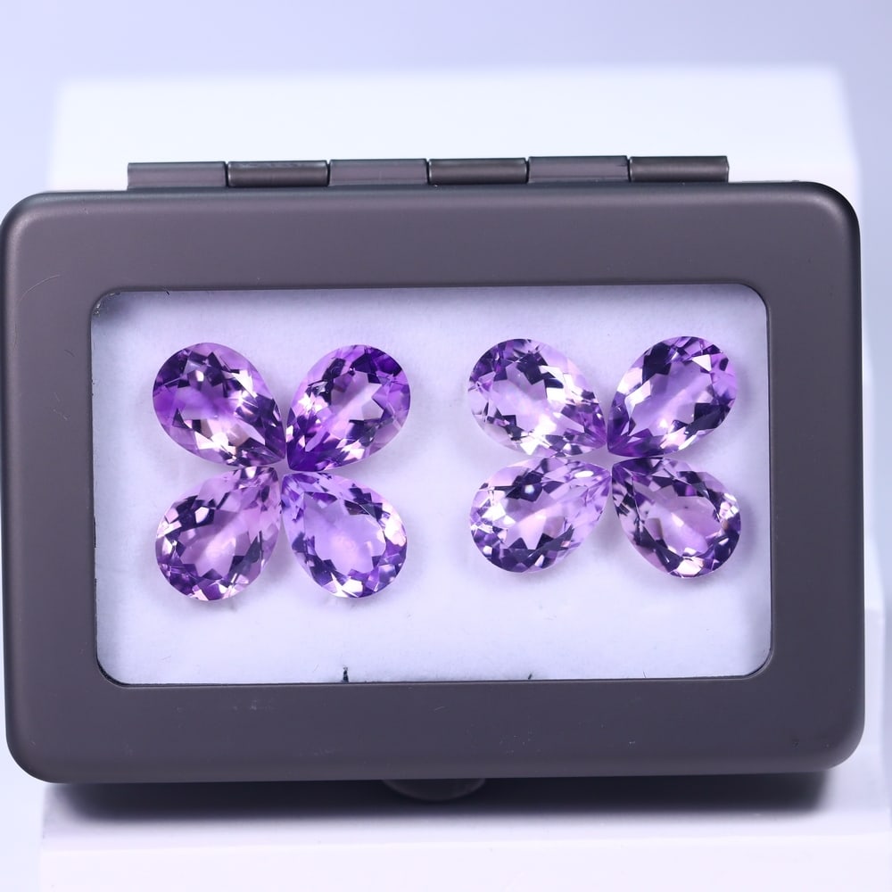 38.26Ct Amethyst Set - Polished Faceted: Ksmith Jewels Global Welcome to our auction house, today auction brought to you by Ksmith Jewels Global based in Penang, Malaysia specialize in all kinds of opal and color gemstone both in manufacturi