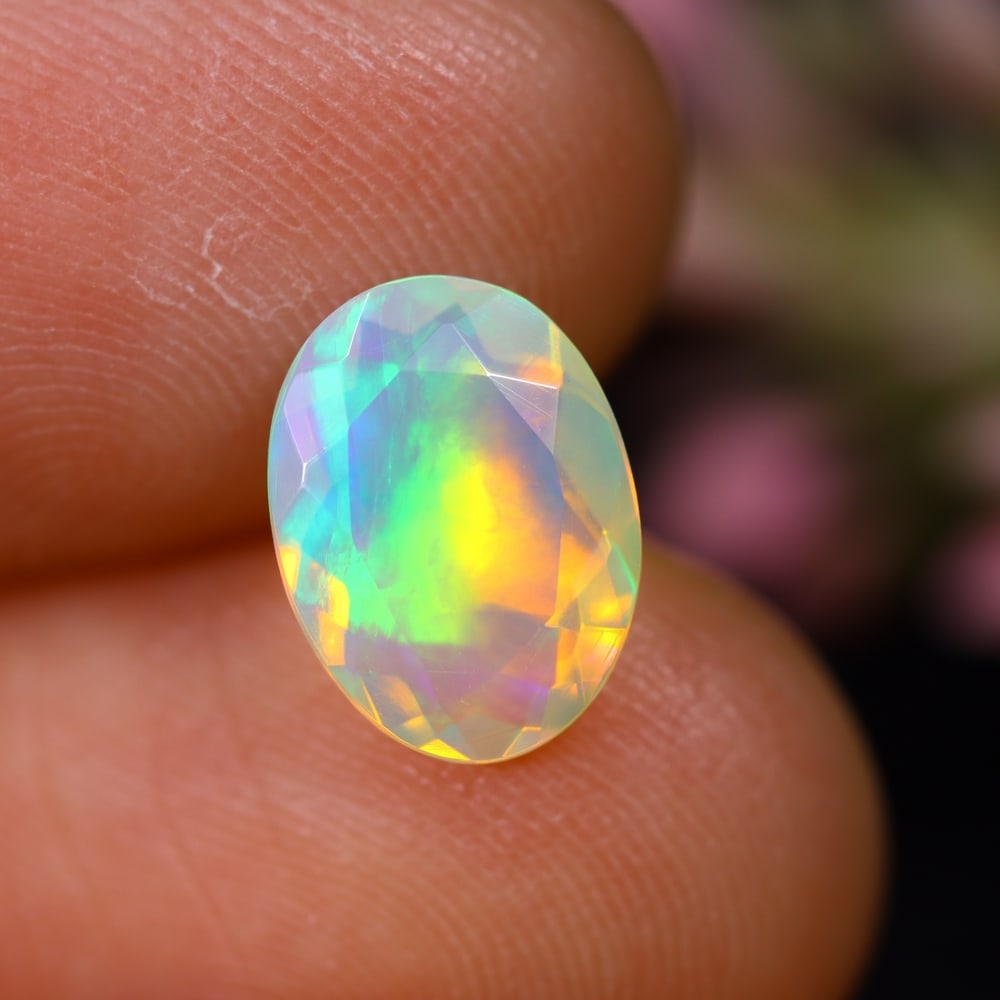 1.30Ct Welo Opal - Ethiopian Opal - Oval Faceted: Ksmith Jewels Global Welcome to our auction house, today auction brought to you by Ksmith Jewels Global based in Penang, Malaysia specialize in all kinds of opal and color gemstone both in manufacturi