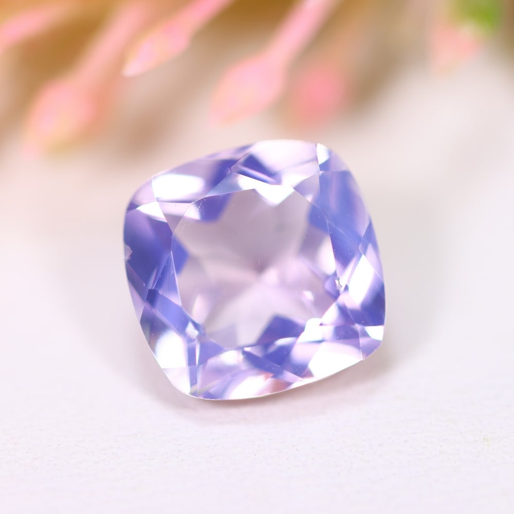 4.14Ct Lavender Amethyst - Polished Faceted: Ksmith Jewels Global Welcome to our auction house, today auction brought to you by Ksmith Jewels Global based in Penang, Malaysia specialize in all kinds of opal and color gemstone both in manufacturi
