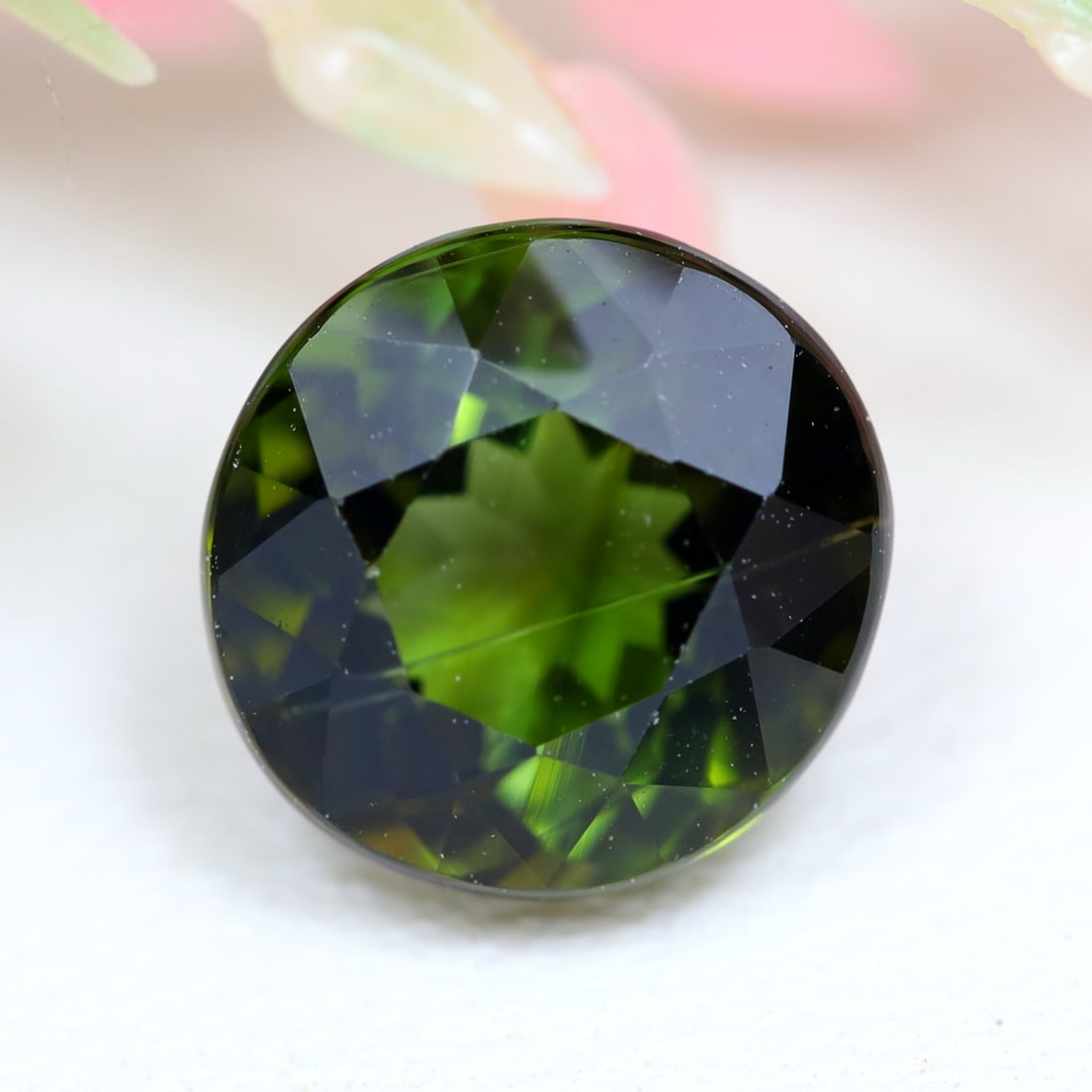 Tourmaline 2.11Ct Natural Afghanistan Green Tourmaline Gemstone: Ksmith Jewels Global Welcome to our auction house, today auction brought to you by Ksmith Jewels Global based in Penang, Malaysia specialize in all kinds of opal and color gemstone both in manufacturi
