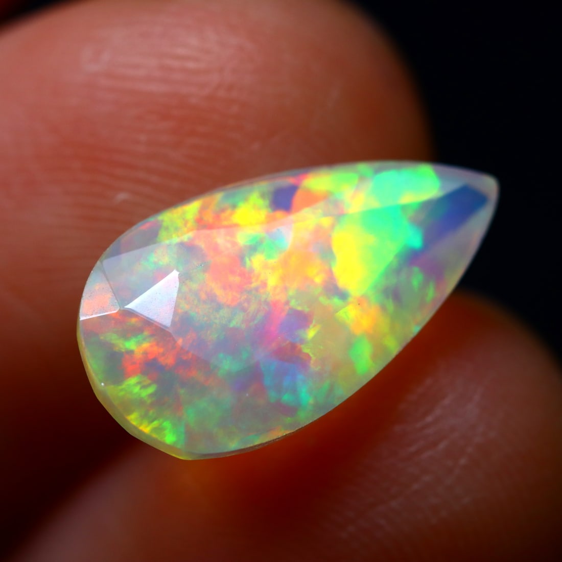 1.93Ct Natural Flashy Rainbow Ethiopian Faceted Welo Opal - Ethiopian Opal (OT6994): Ksmith Jewels Global Welcome to our auction house, today auction brought to you by Ksmith Jewels Global based in Penang, Malaysia specialize in all kinds of opal and color gemstone both in manufacturi