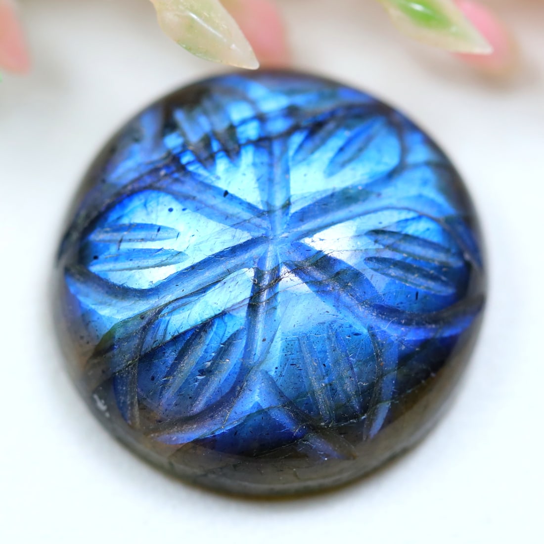 12.52Ct Natural Labradorite Hand Carved Cut Gemstone OT6927: Ksmith Jewels Global Welcome to our auction house, today auction brought to you by Ksmith Jewels Global based in Penang, Malaysia specialize in all kinds of opal and color gemstone both in manufacturi