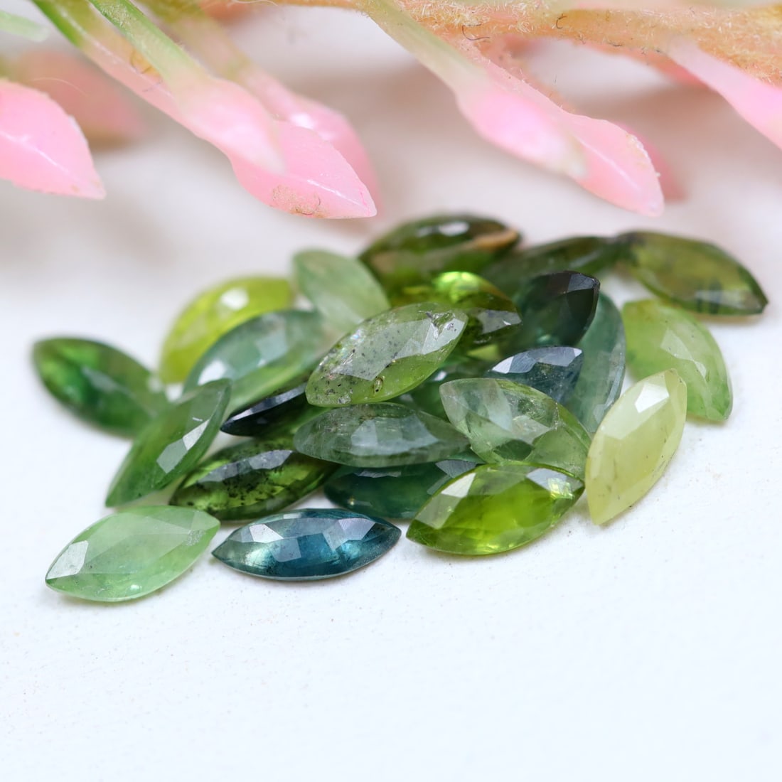 3.73Ct Natural Normal Heated Marquise Cut Greenish Blue Madagascar Sapphire Lot: Ksmith Jewels Global Welcome to our auction house, today auction brought to you by Ksmith Jewels Global based in Penang, Malaysia specialize in all kinds of opal and color gemstone both in manufacturi