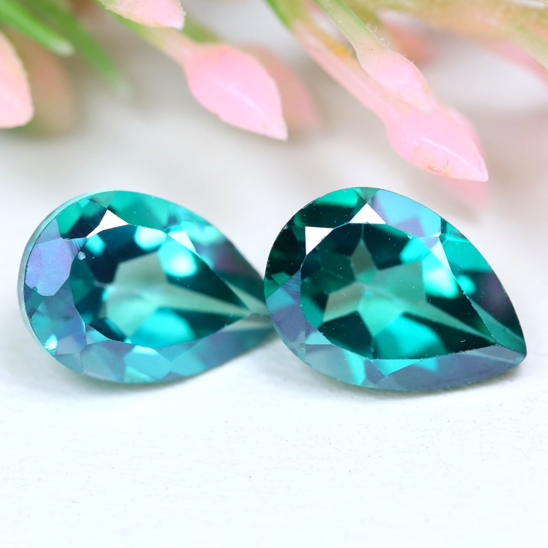4.91cts Natural Apple Green Mystics Topaz Gemstone - Brazil Topaz - Pear Gemstone: Ksmith Jewels Global Welcome to our auction house, today auction brought to you by Ksmith Jewels Global based in Penang, Malaysia specialize in all kinds of opal and color gemstone both in manufacturi